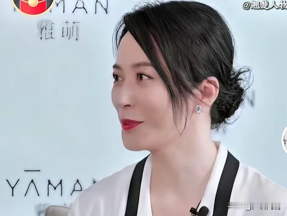 你有多久没有发朋友圈了？我起码半年以上！

演员俞飞鸿已经关闭了朋友圈，自己不发