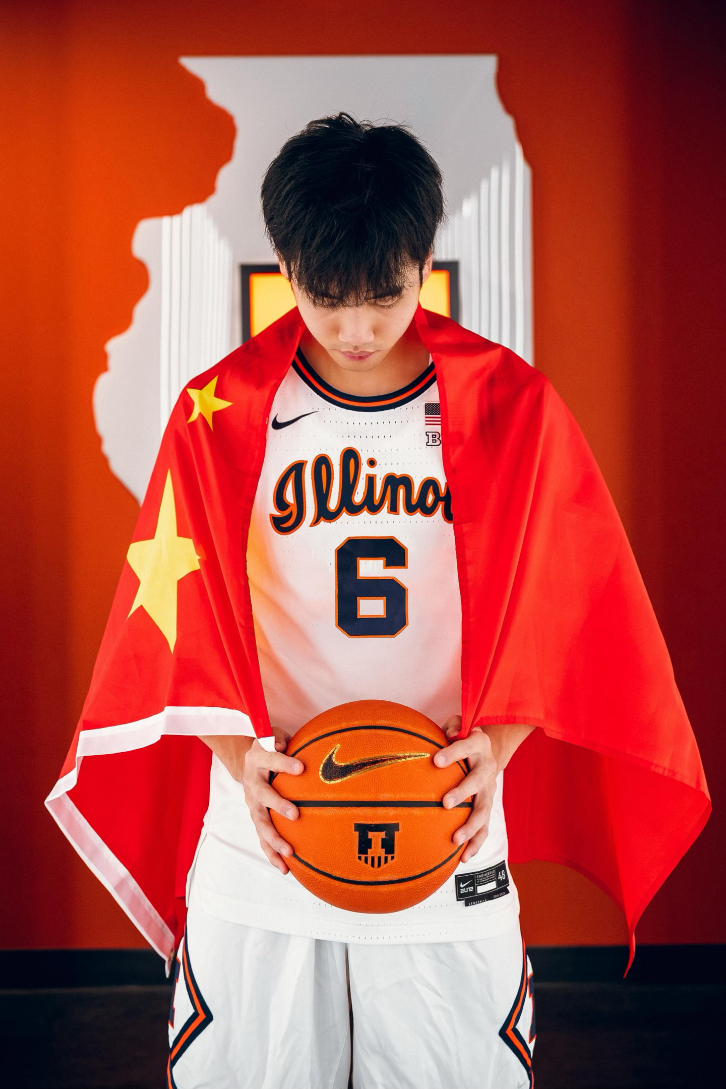 NCAA 中国旅美小将，耐高 五星高中生张博源完成了对伊利诺伊大学（厄巴纳香槟分