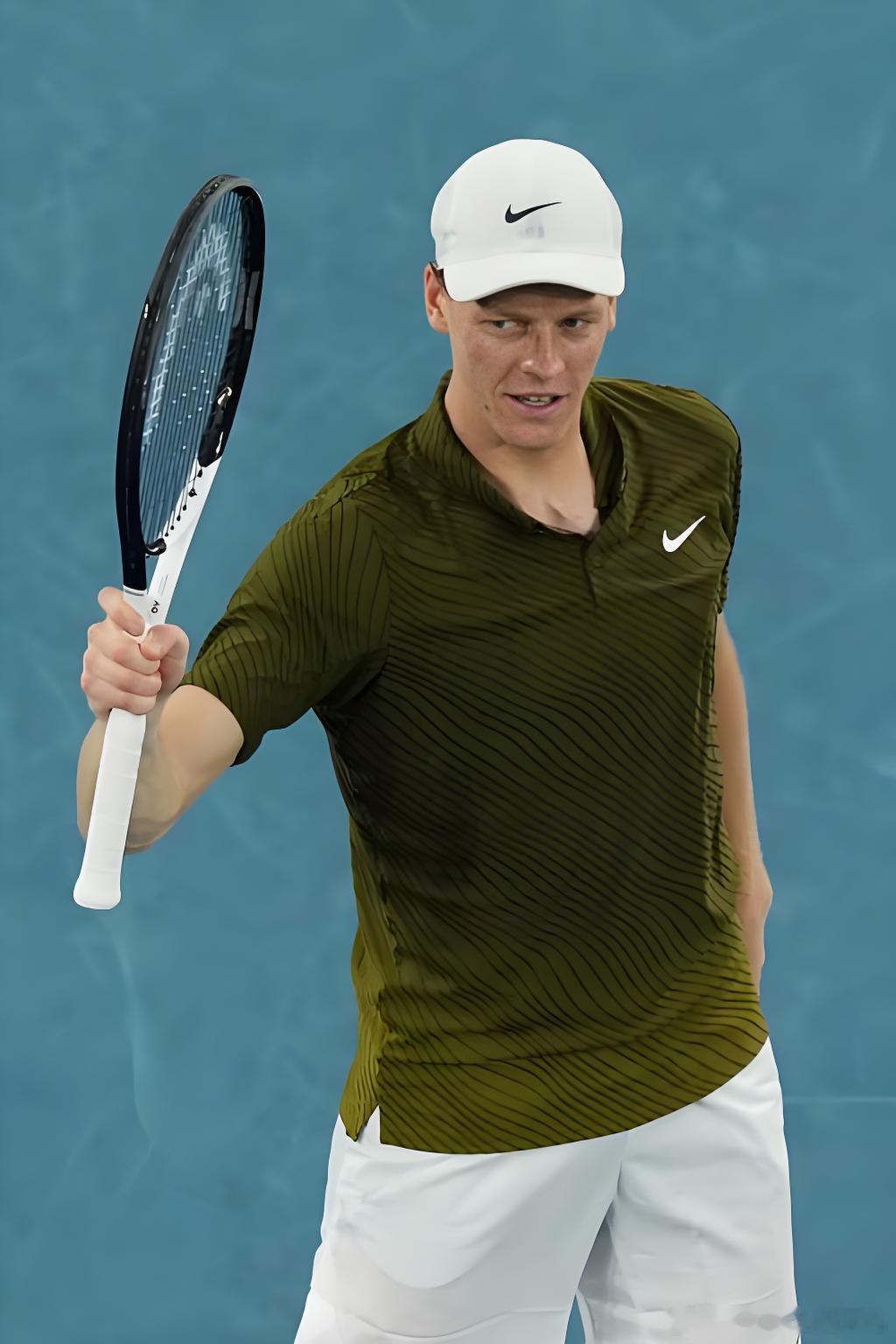 辛纳罗马封王，创多项网坛传奇纪录北京时间5月18日，ATP1000罗马大师赛决赛