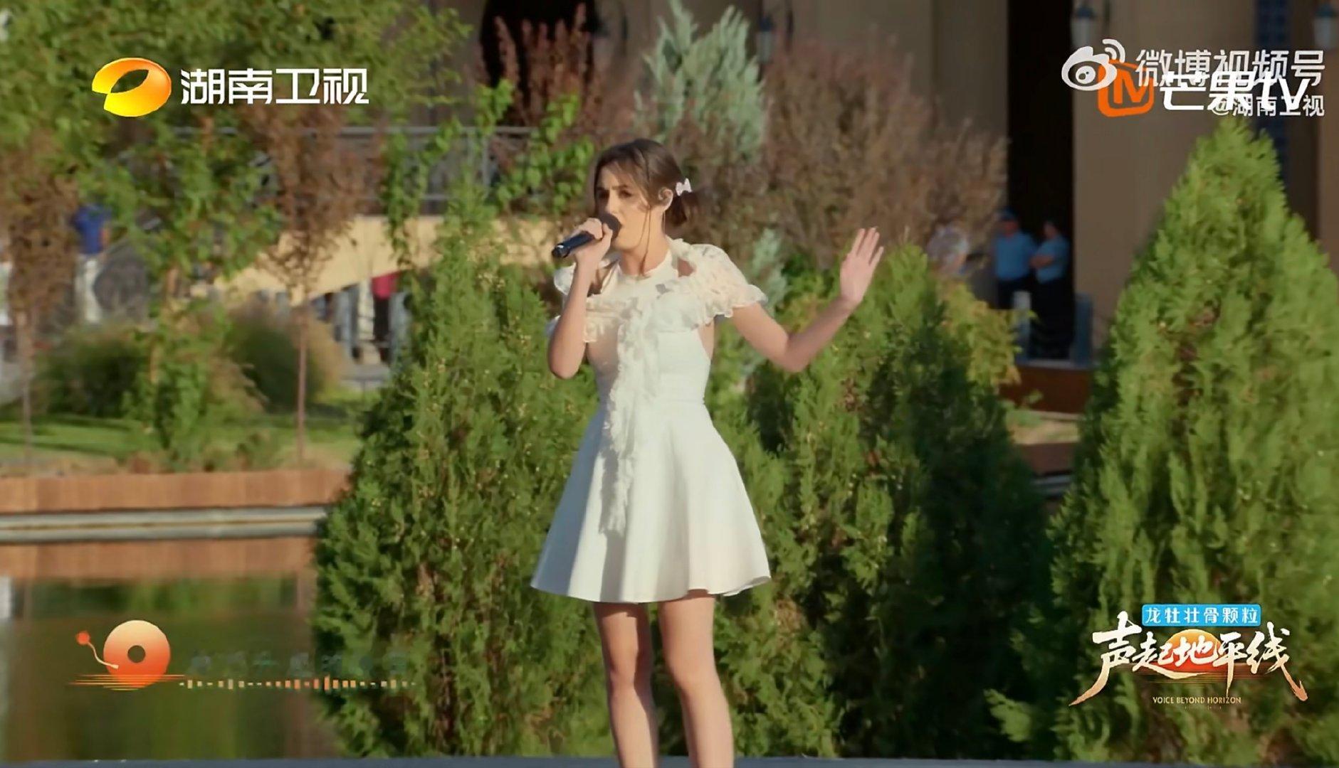 这就是甜妹唱摇滚的冲击力吗声起地平线刚被甜到，瞬间被摇滚震住，朱莉亚这切换太丝滑