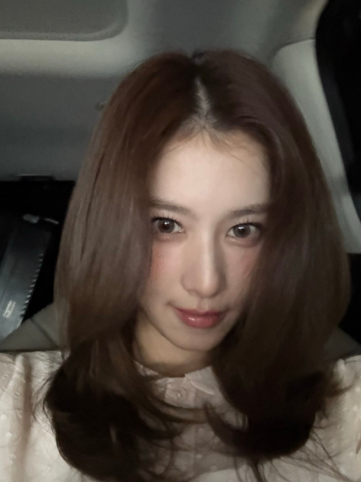 泡泡更新TWICE[超话]sana周子瑜林娜琏momo ​​​