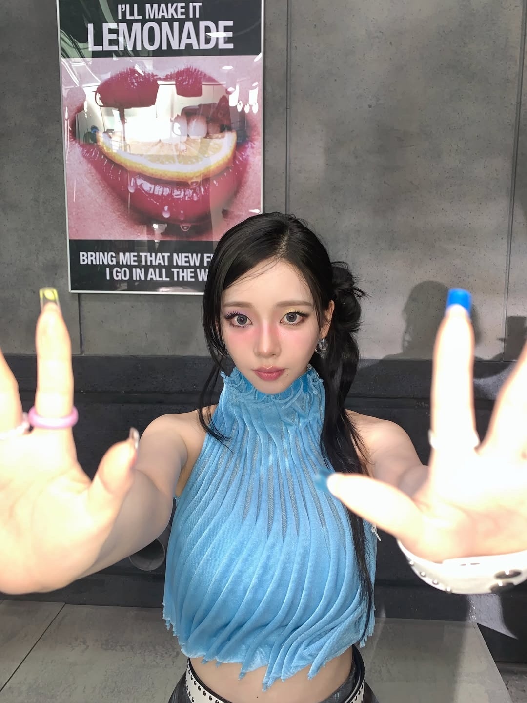 柳智敏  🐍柳智敏五颜一 【260529】IG更新我走向柠檬
