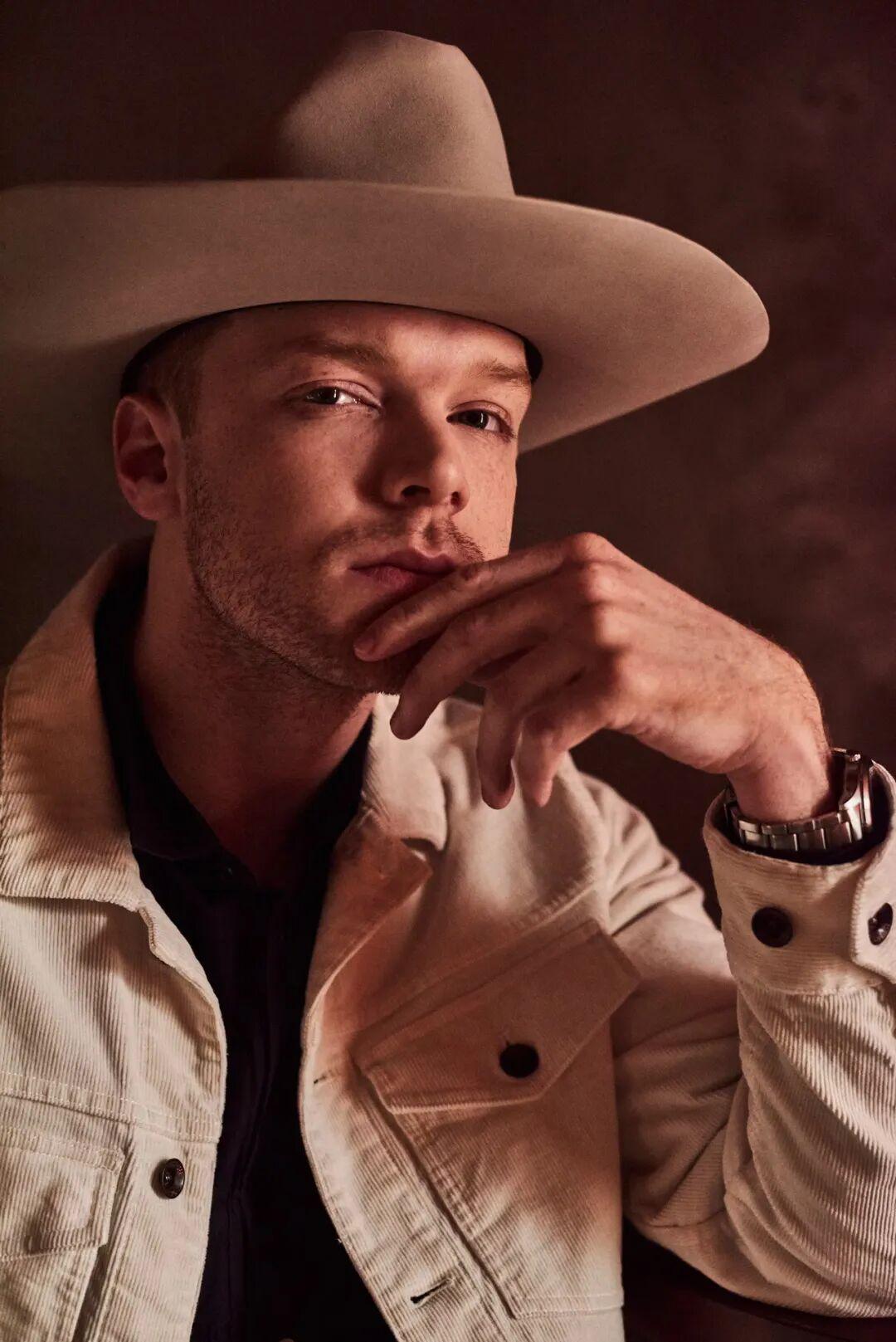 “梅梅”卡梅隆·莫纳汉成名于美剧《无耻之徒》（Shameless），在剧中完美诠