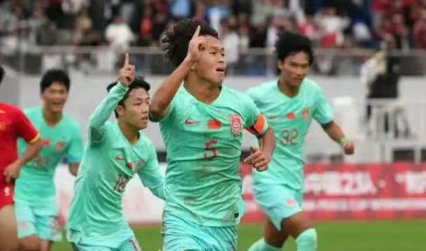 北京时间9月30日19：35，U16和平杯邀请赛第三轮，中国U16迎战澳大利亚U