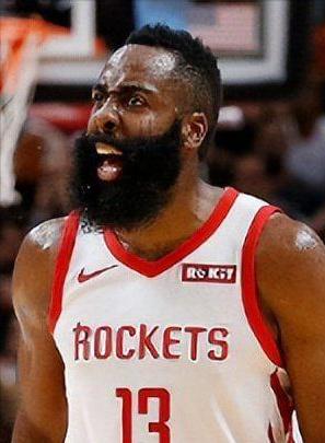 21世纪单月最高得分纪录：
1、哈登：610分（19年1月）
2、东契奇：600