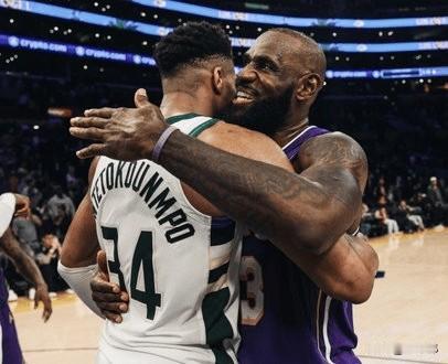 绝对的尊重！字母哥谈詹姆斯：

“伟大的球员。”

“他差点又一次掀翻我们。”