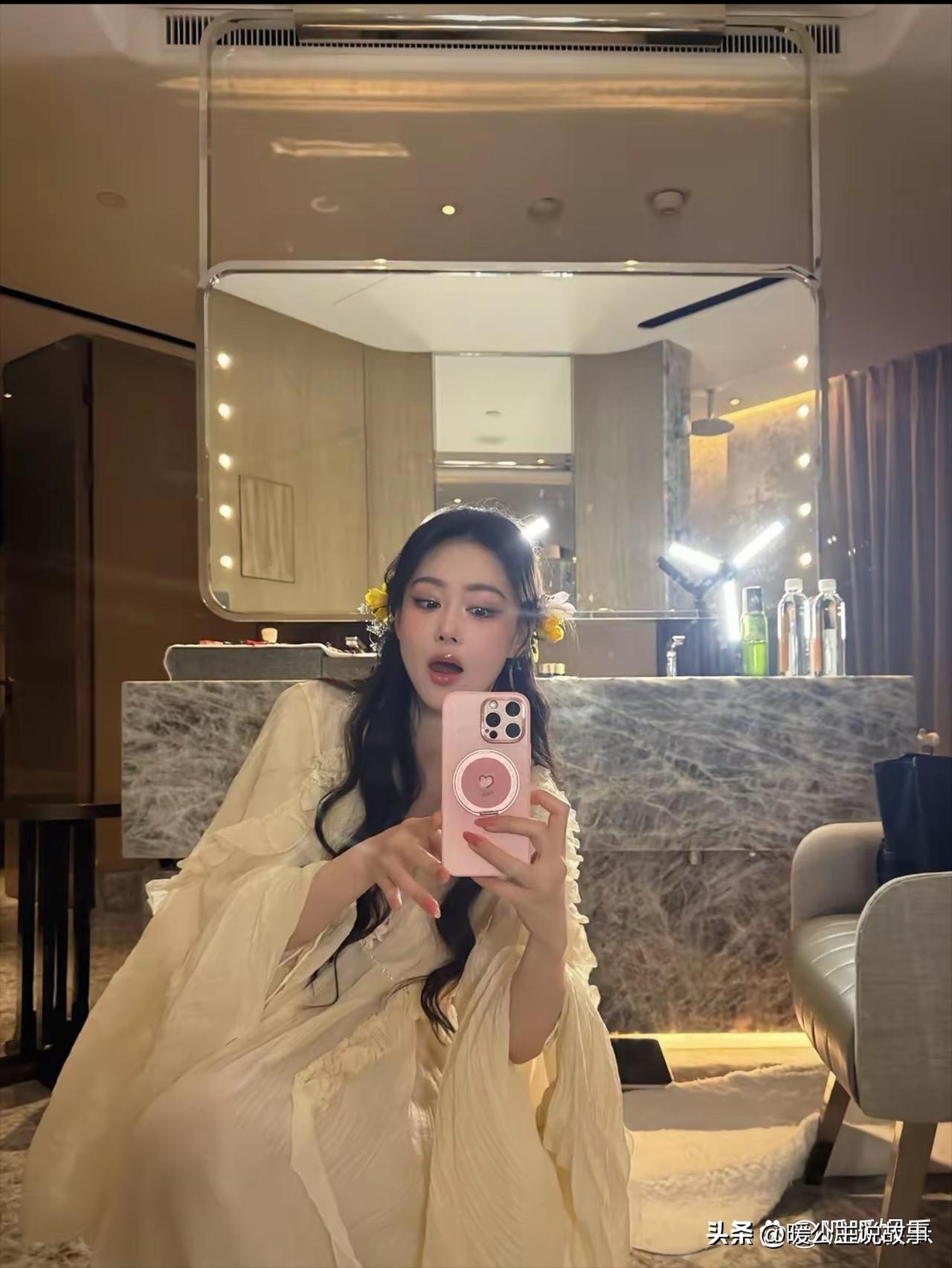 什么是嫁对人后的幸福
出道多年的她真的是有经历过各种各样的事情曾经的她虽然口碑一