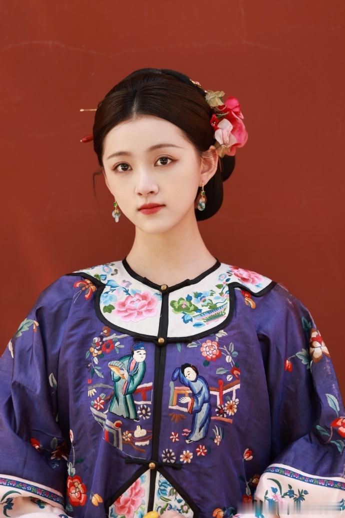#王奕婷古风新造型##王奕婷清宫造型楚楚动人# 王奕婷的清宫造型完美地诠释了什么