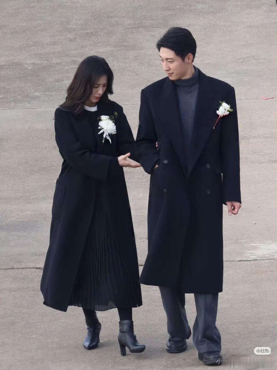 赢风杀青《赢风》终于杀青啦！从开机到杀青，一路期待满满～坐等播出，早日和各位主演