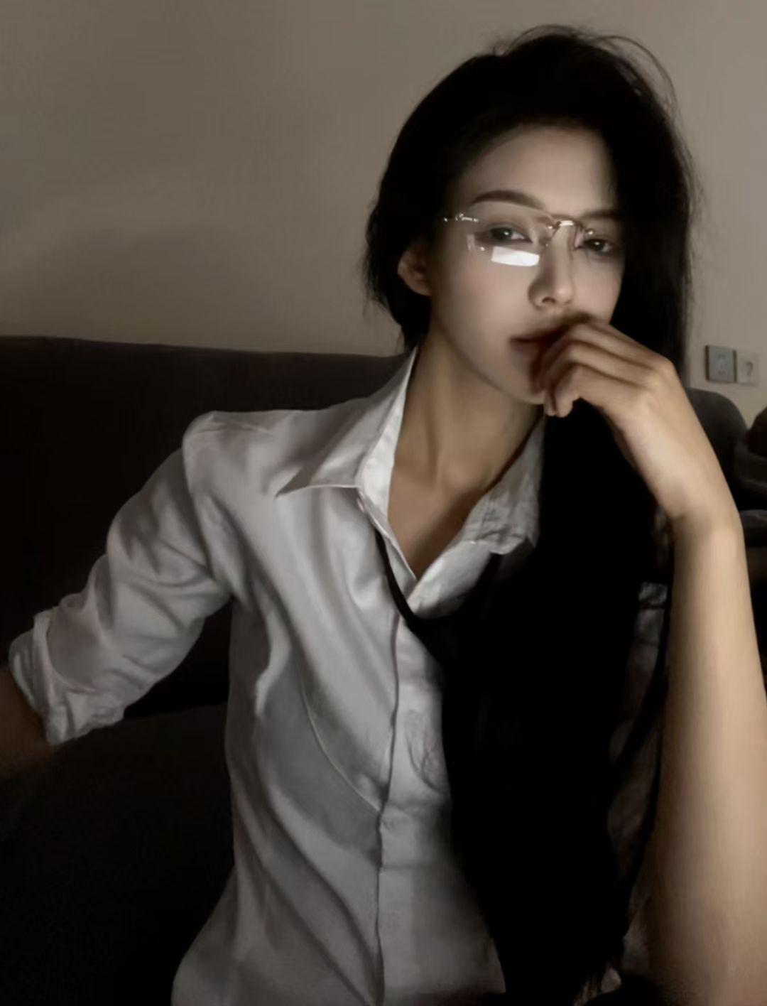 你今天给别人当狗了？