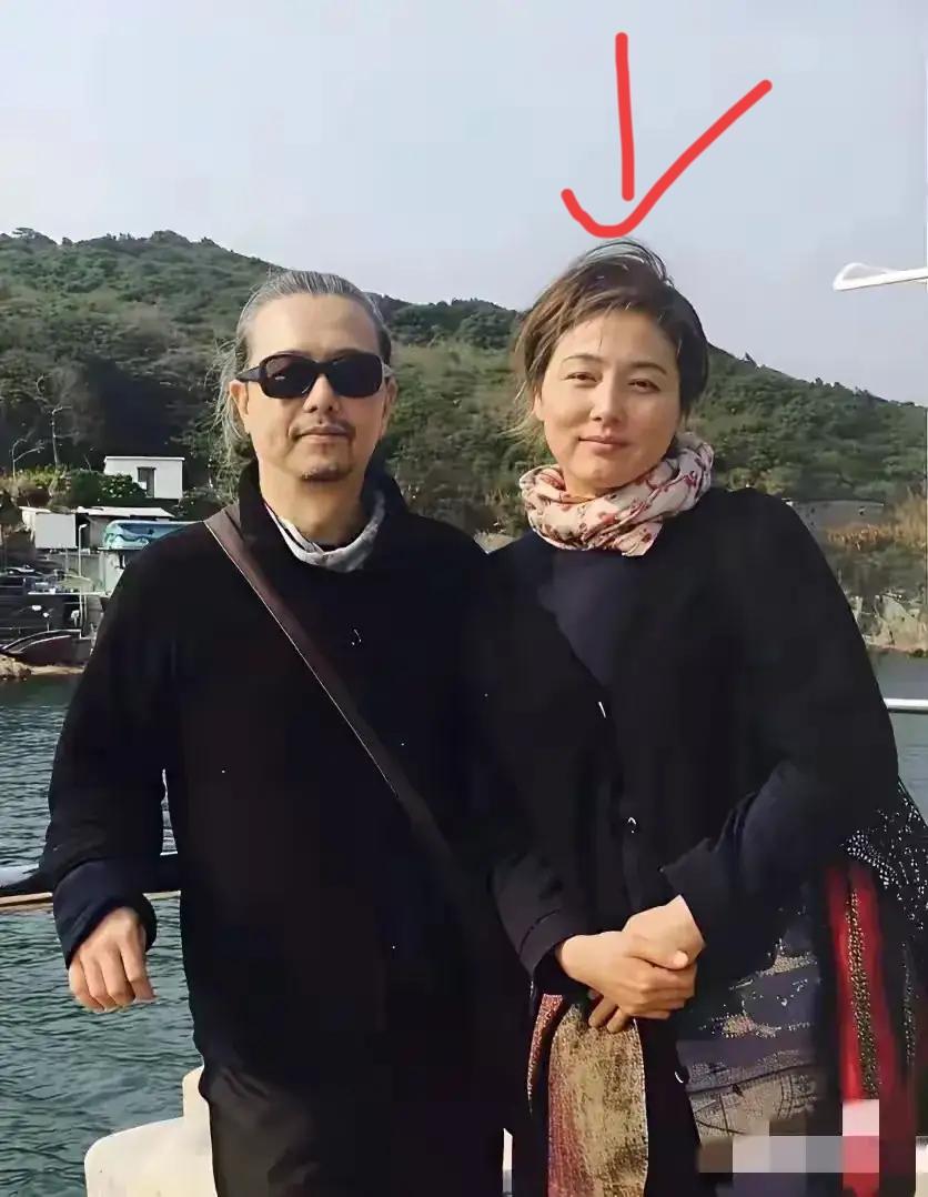 我敢打赌，认识这个女演员的不多了，认识的都已经不年轻了。
她是谁？你认识吗？[w