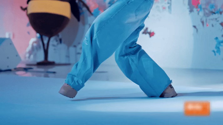 代旭20年没跳舞了你敢信周五晚高疯 代旭一出手就知道老底子还在，节奏、力度、范儿