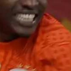 北京时间4月25日，中超第8轮上海海港坐镇主场4-0战胜来访的武汉三镇，赛后传射