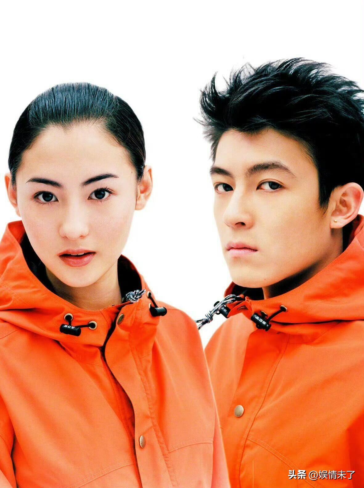 2000年，陈冠希与张柏芝一同登上《號外》杂志封面，醒目的「I LOVE YOU