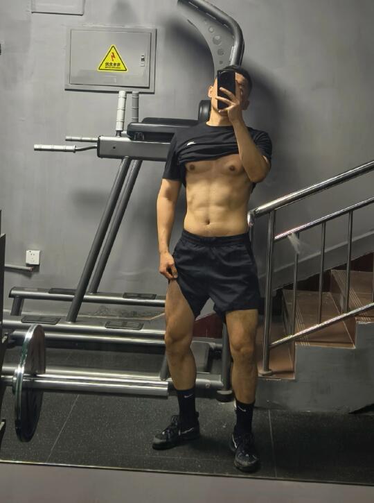 健完身，开心回家！