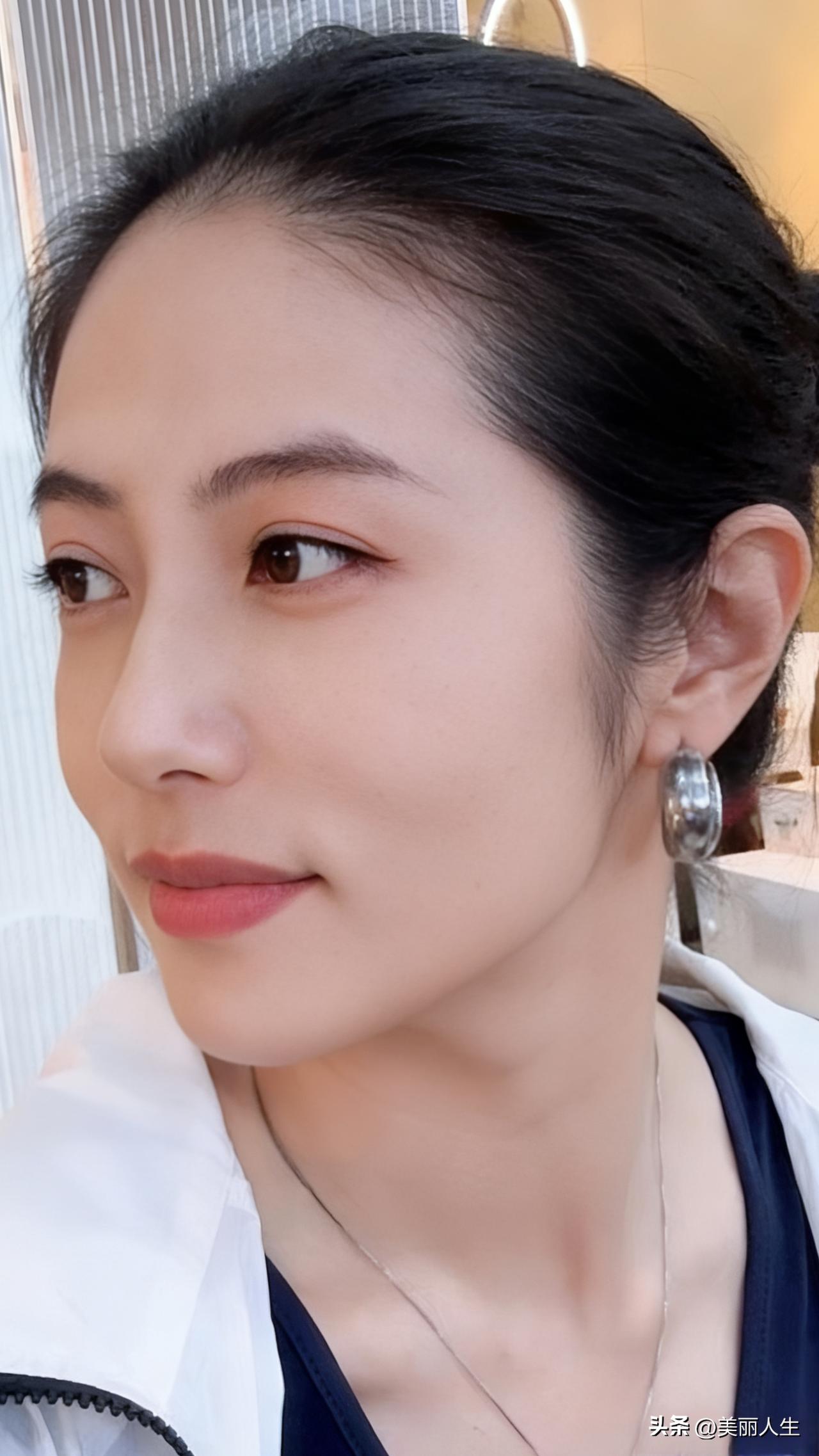 出远门的旅程因故改为citywalk了，人生在世经常瞬息万变，而又必须随遇而安[