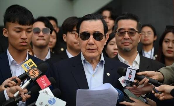 马英九最近在两岸关系上又开始“提条件”了，他说，如果大陆统一台湾的手段不和平、过