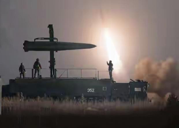 美方斡旋的停火刚结束，俄军陆海空军就齐开火，往乌克兰能源设施往死里炸！2月2日夜