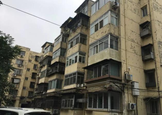 说个扎心的事情，只有年轻人愿意接盘的东西才是资产，不管什么东西，只有年轻人愿意进