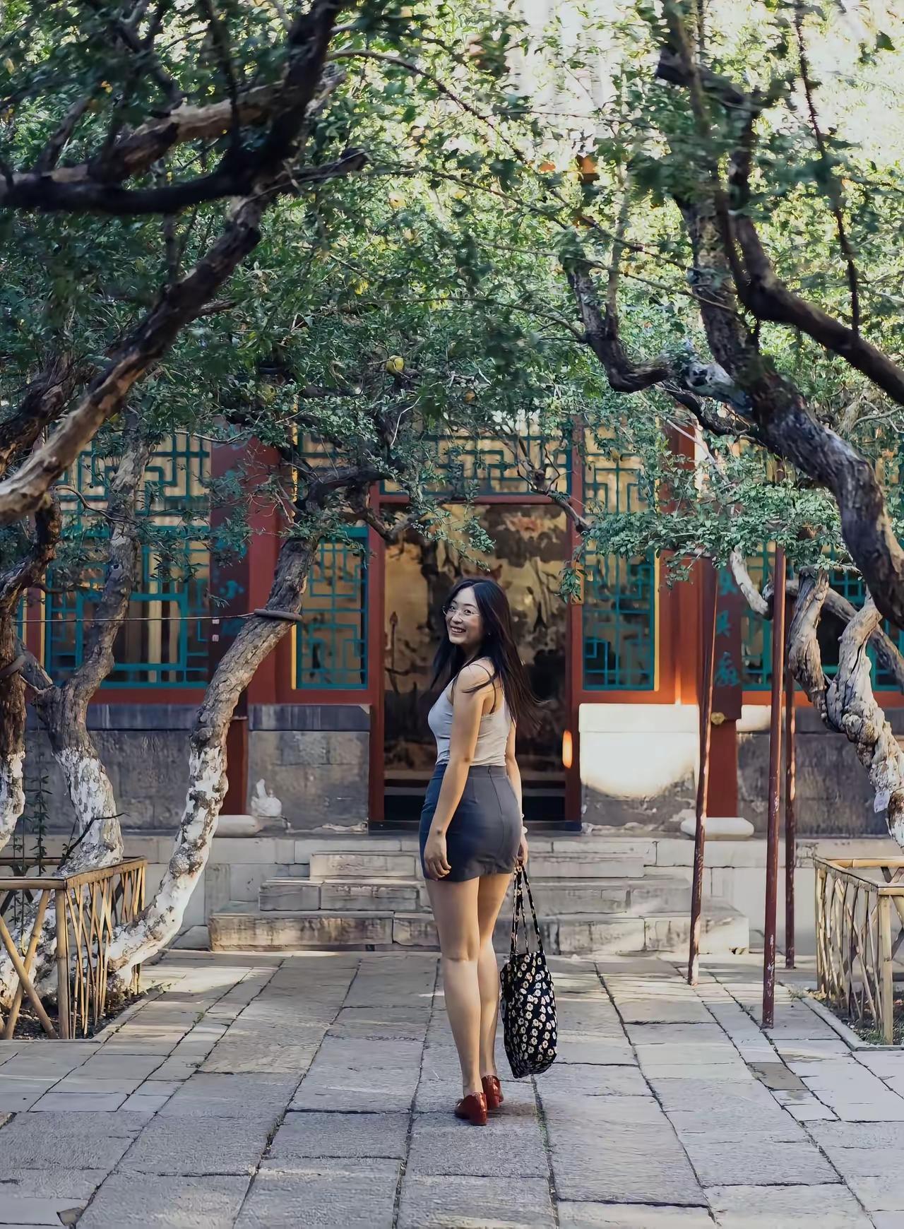 济南趵突泉
济南 游泉城大明湖 趵突泉 济南之趵突泉 大明湖