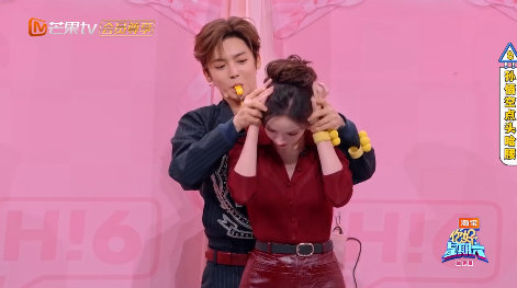 娜扎猜词全靠题海战术 娜扎猜词的思路太清奇了！题海战术疯狂输出，居然真的猜对了孙