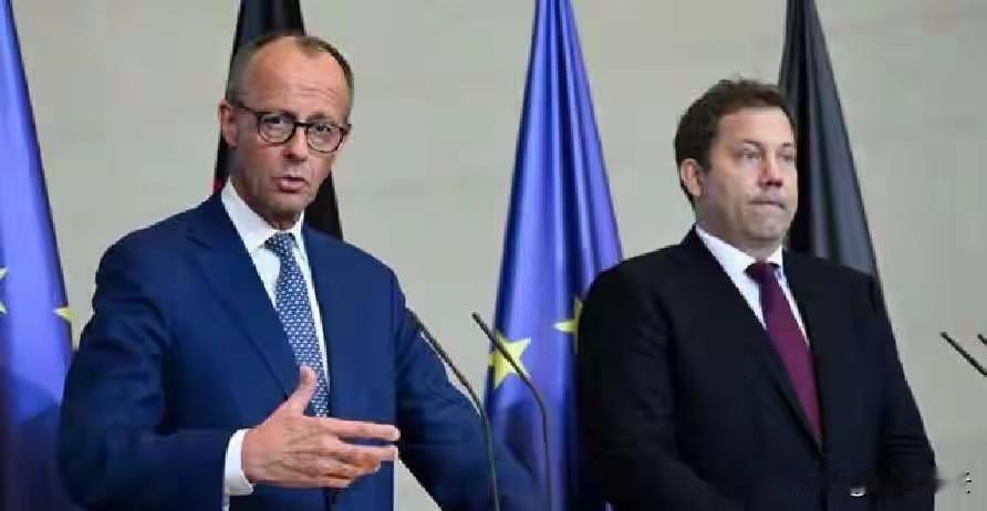 快讯，快讯！
德国为沈伯洋打开大门后，中方宣布德财长访华，中德该好好谈谈了。一边