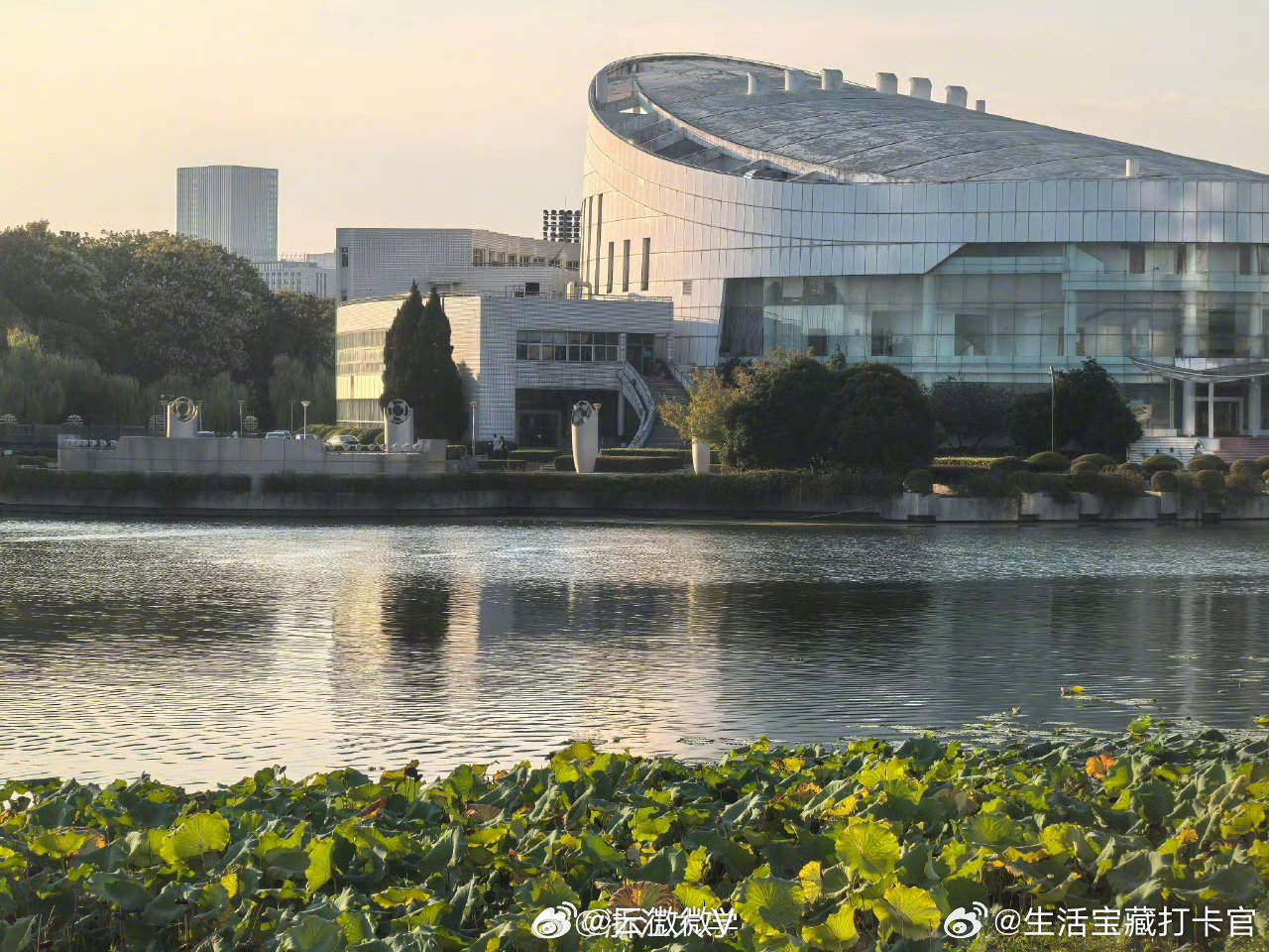 青春不设限未来皆可期 2026毕业季｜青春不散场，我们向光而行。又一年盛夏，又一
