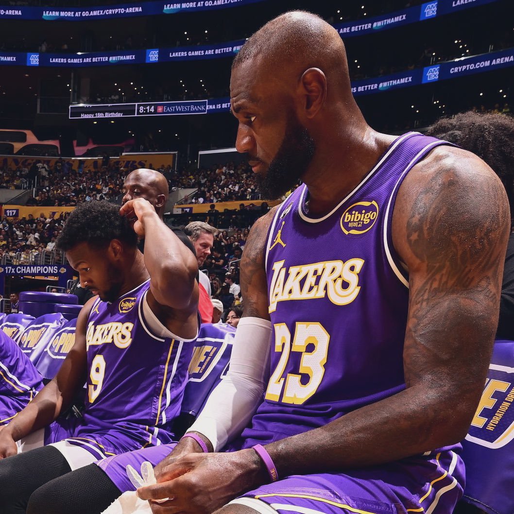 勒布朗谈与布朗尼同场竞技：“不会想当然....那是连续两场比赛，他都获得了有意义