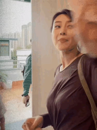 每当看到高圆圆，赵又廷的始终是我的敌人。