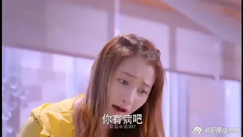 丁程鑫甜蜜暴击里演关晓彤弟弟谁还记得关晓彤丁程鑫第一次合作是《甜蜜暴击》，怪不得