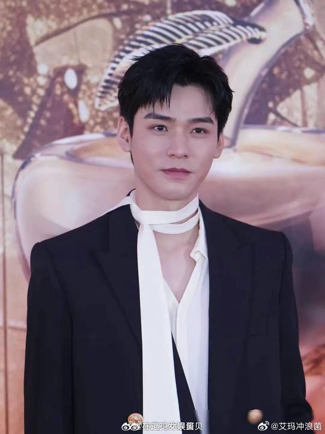 如果把《山河令》和《陈情令》的播出时间调换一下，会不会让《山河令》更受欢迎呢？ 