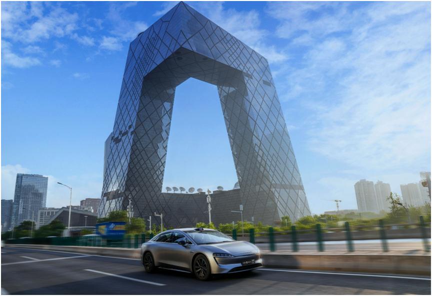 智界S7空间大揭秘，直接把竞品按在地上摩擦
为什么说20万级最强科技轿车，智界S