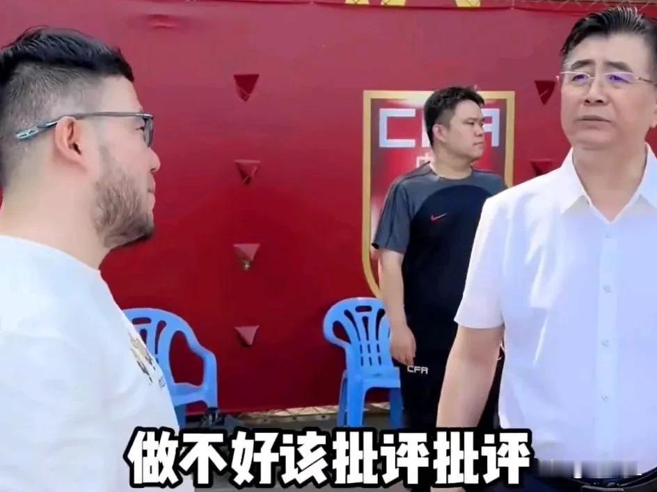 毫无疑问，国足对泰国表现最差的是这5个人:
  1、伊万科维奇，主场没能赢下泰国