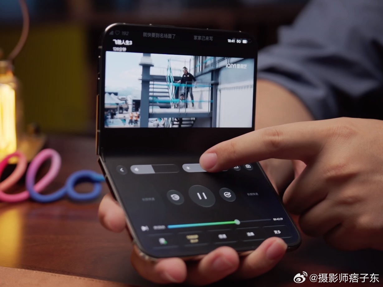 图1是爱奇艺，图2 3是腾讯系软件......作为国内数一数二的互联网大厂，能适