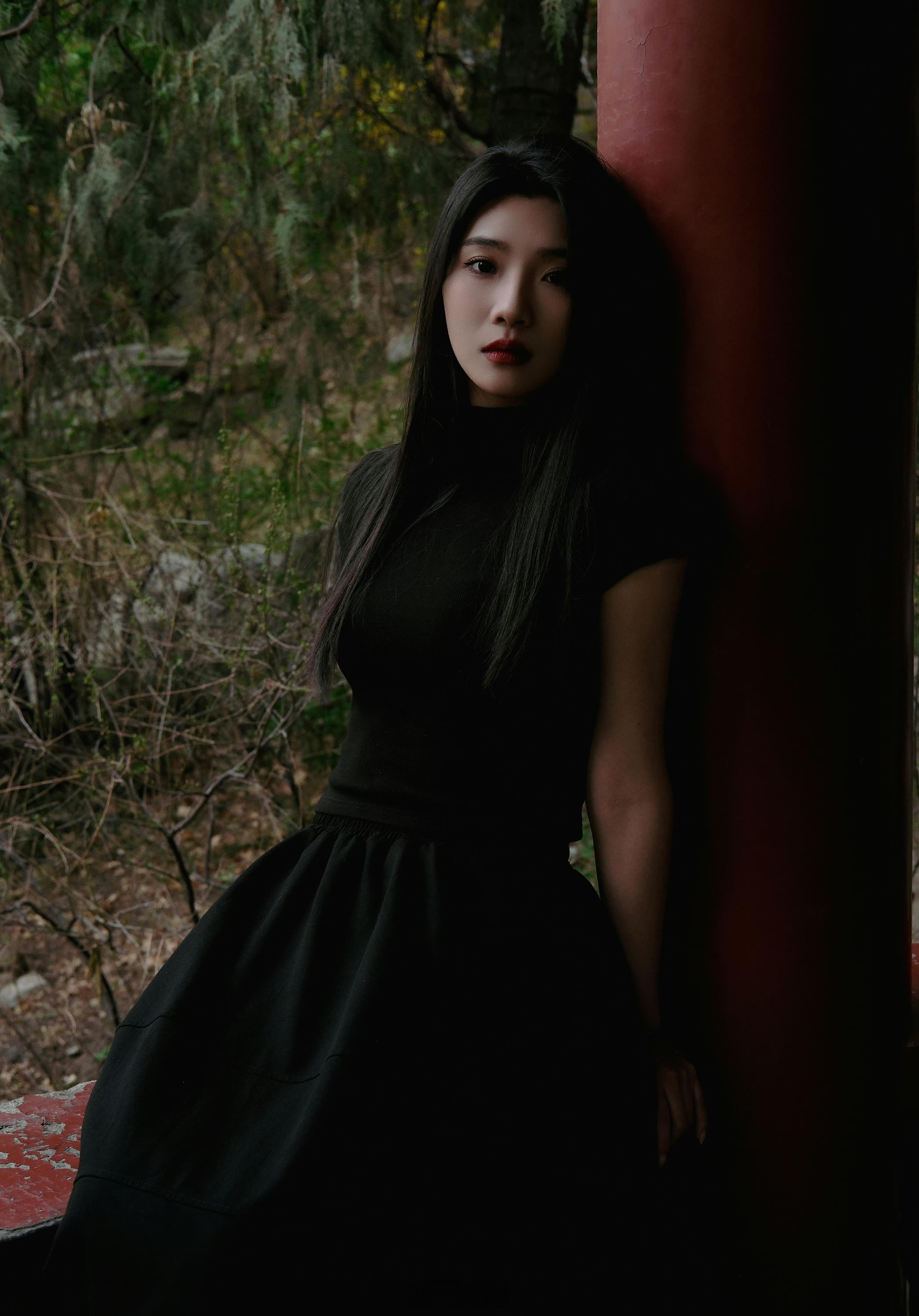 逛公园的女孩 ​​​