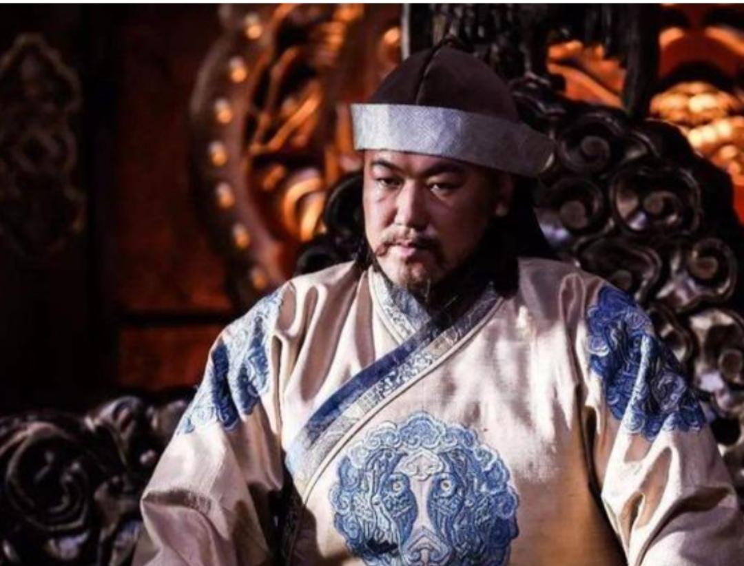 在风雨飘摇的元朝末年，元顺帝的北逃如同一幅苍凉的画卷，刻画出一个帝国从巅峰走向衰