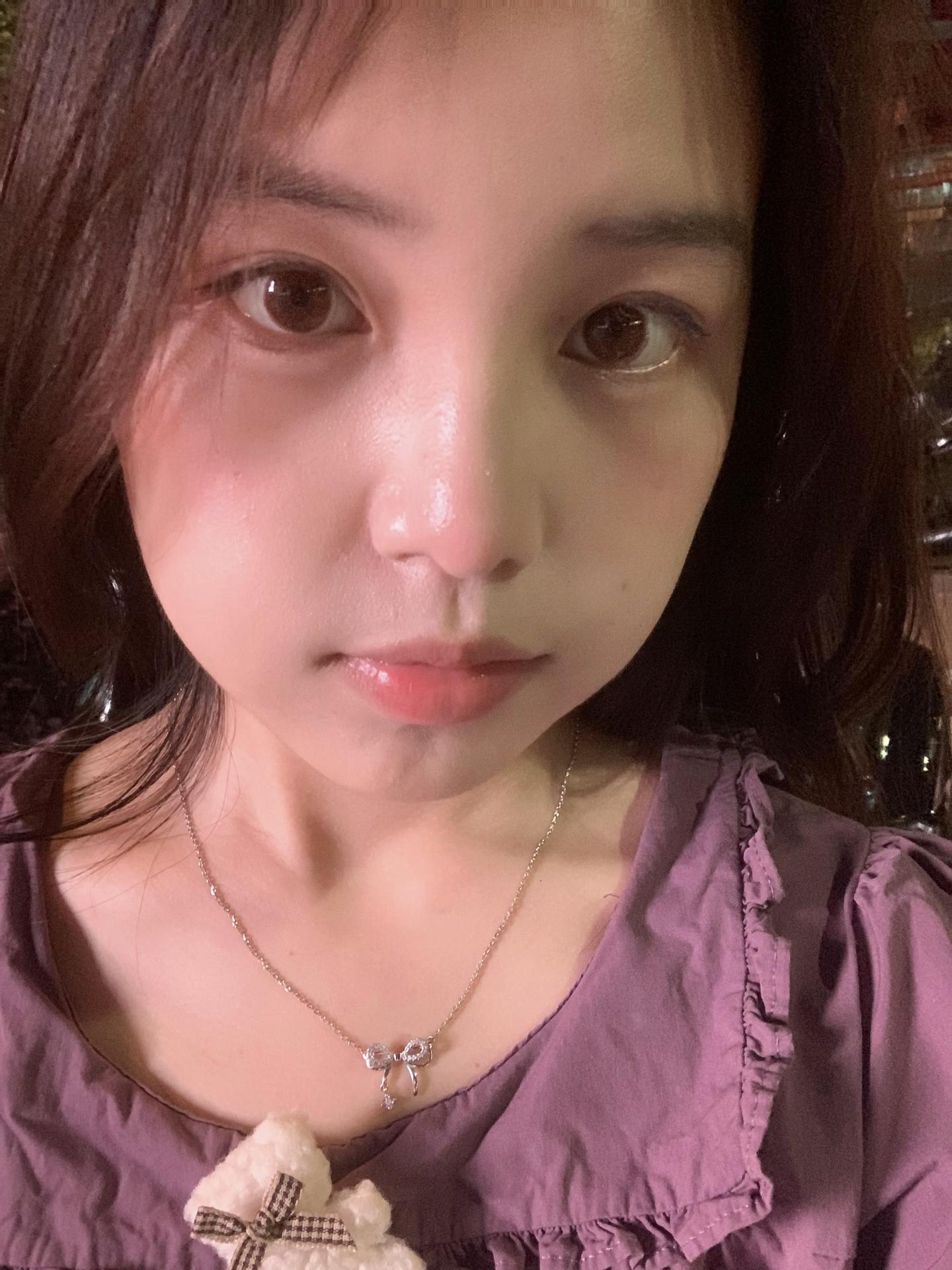 苹果一样带甜的羞涩