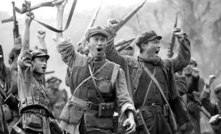 祁云祥，湖北汉川县人，出生于1914年。在大革命时，他的姐姐是农会骨干，他在姐姐