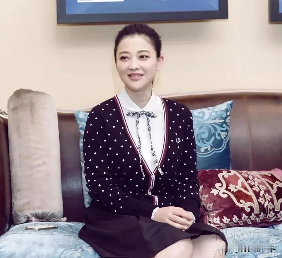 梅婷
剧照