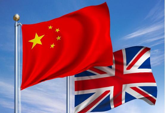 世界，正在上演“人善被人欺，马善被人骑”的小人套路。英国，堂堂五常之一，竟敢强行