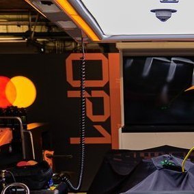F1 迈凯伦那边上传了“OP1” 照片现在被删了 