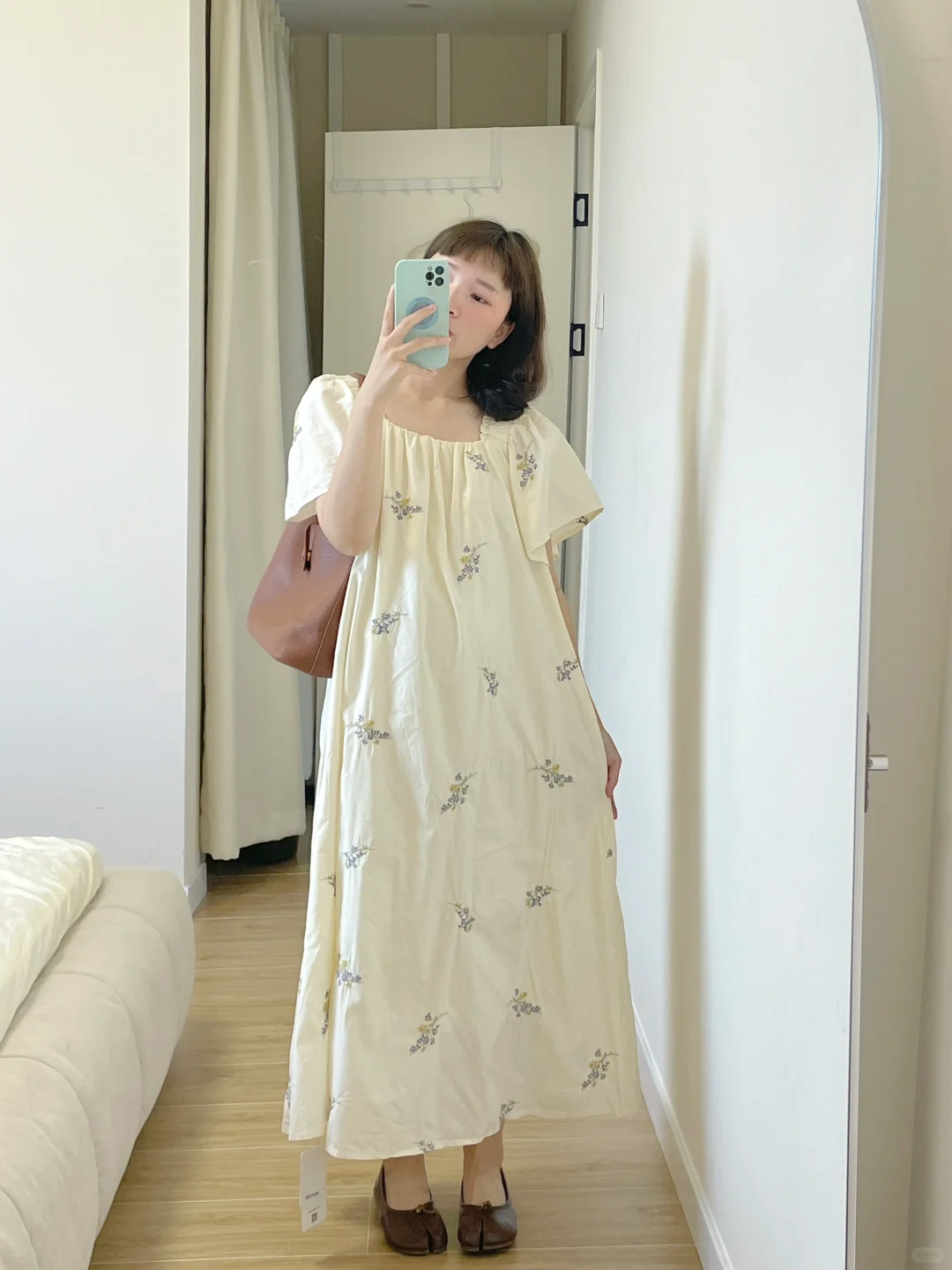 孕期OOTD 漂亮的小裙子有很多但这个敲舒服