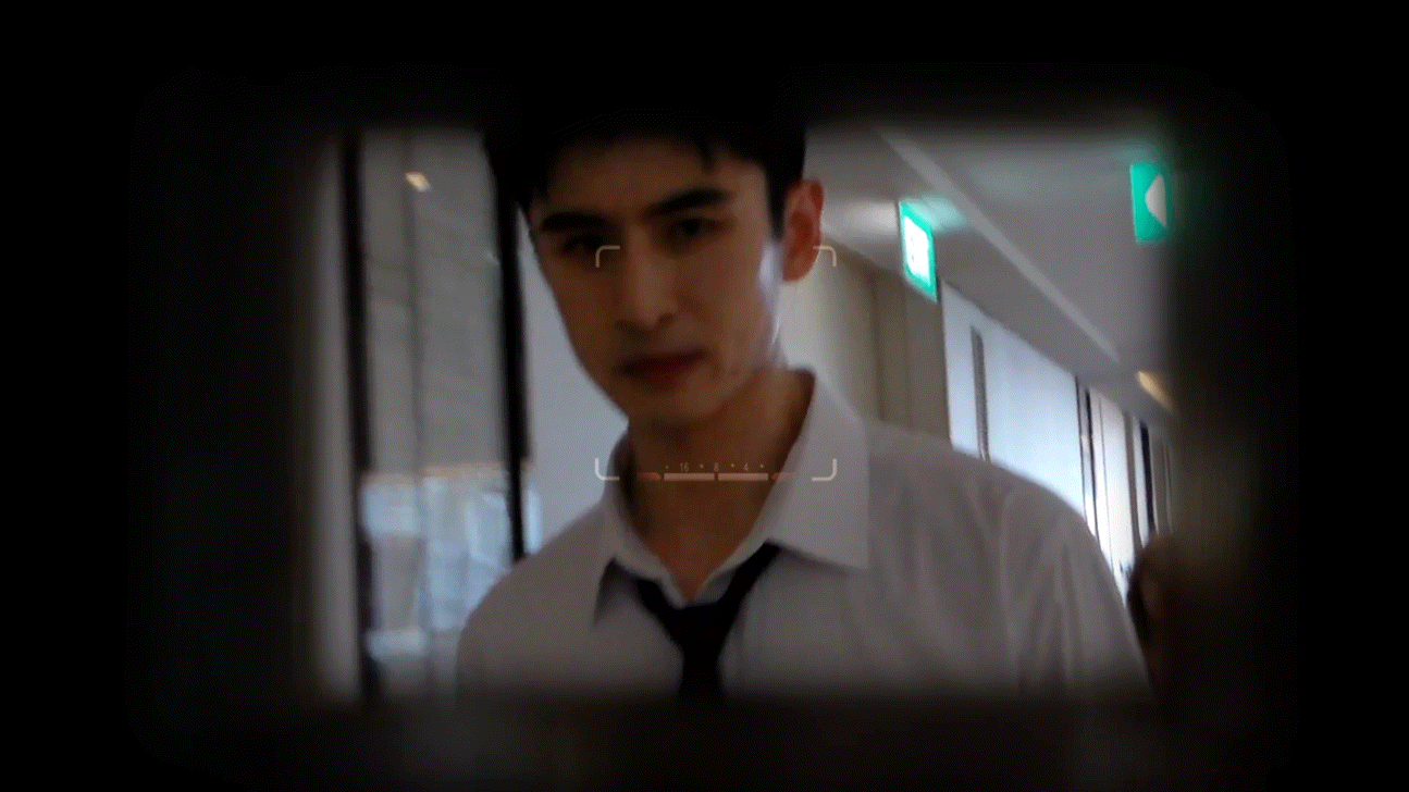#张云龙皮衣造型穿出了周正感# 张云龙这么周正感十足的大帅哥，谁能不多看几眼呢？