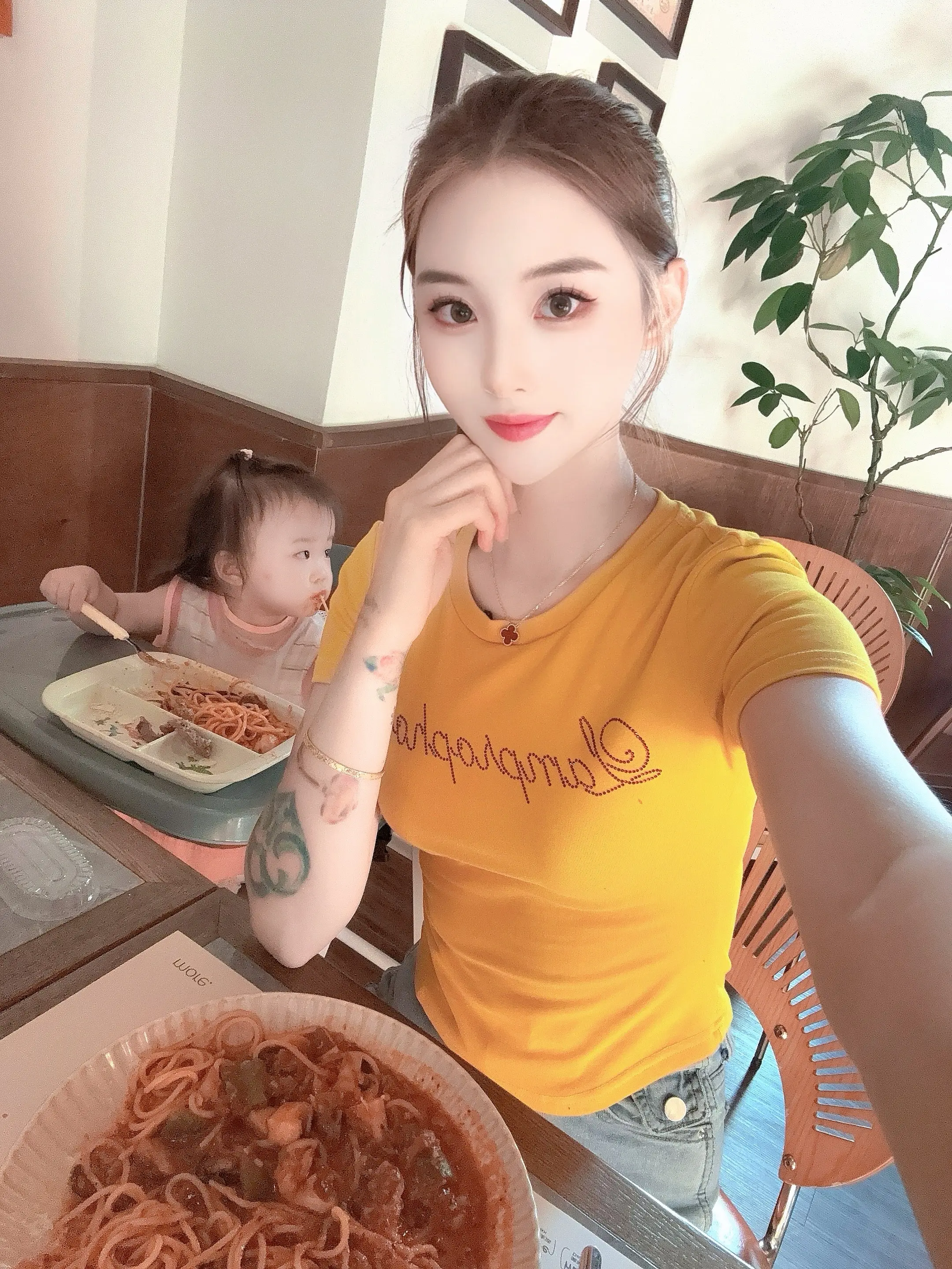 和我的饭搭子