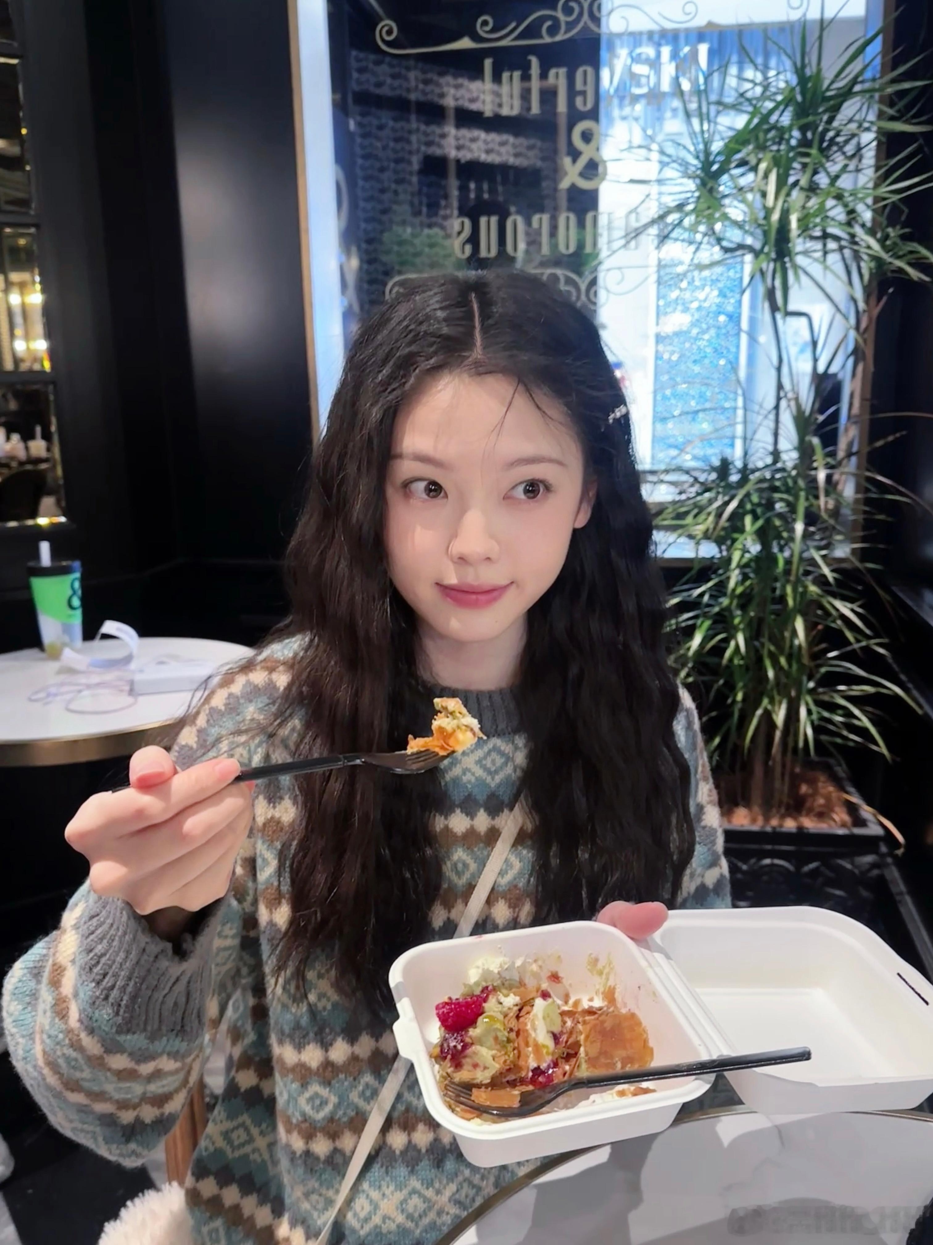 跟好闺闺🐢逛gai🛍️ ​​​