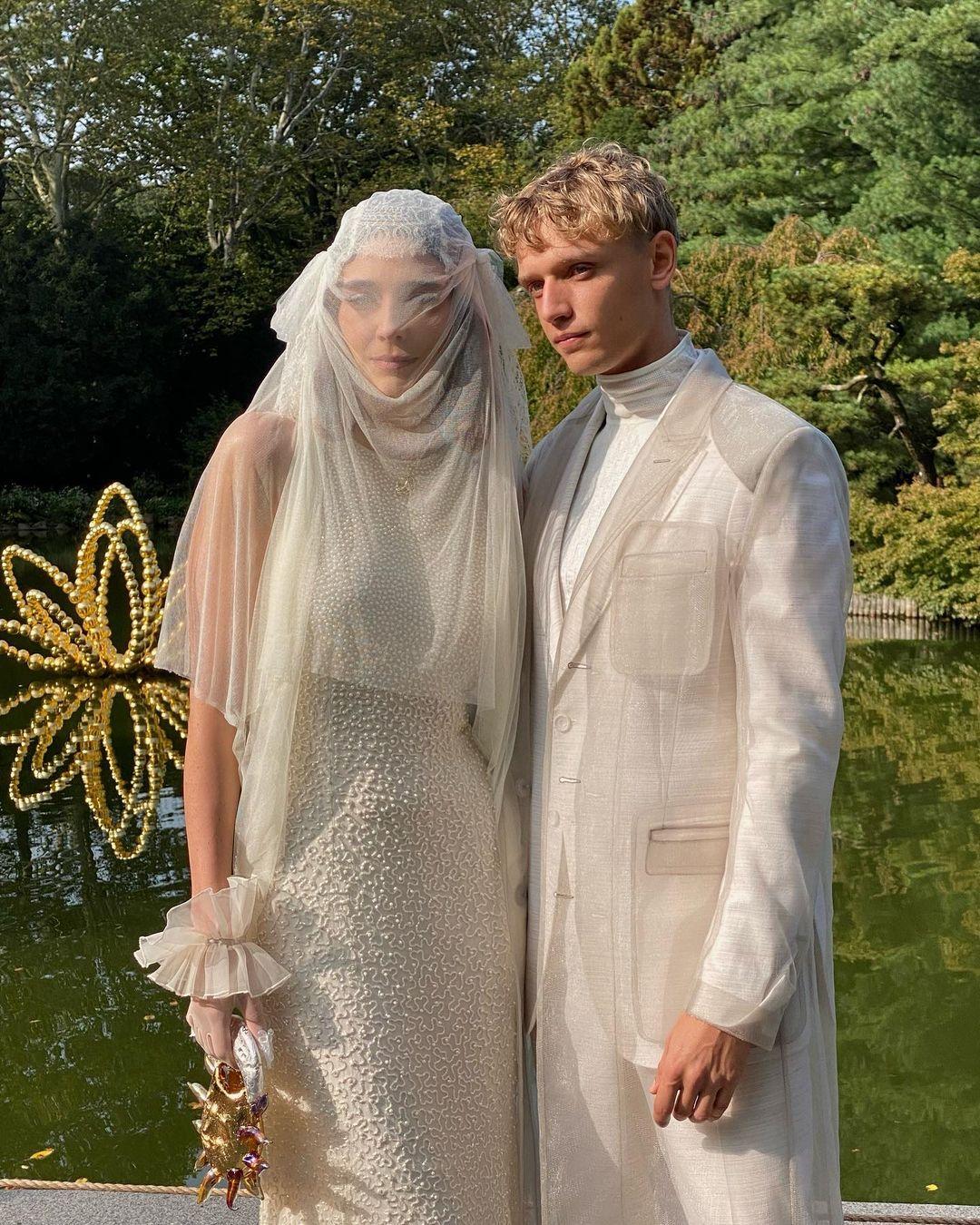 最近，丹麦时尚男模 Peter Dupont（皮特·杜庞特）结婚了，举办了婚礼。