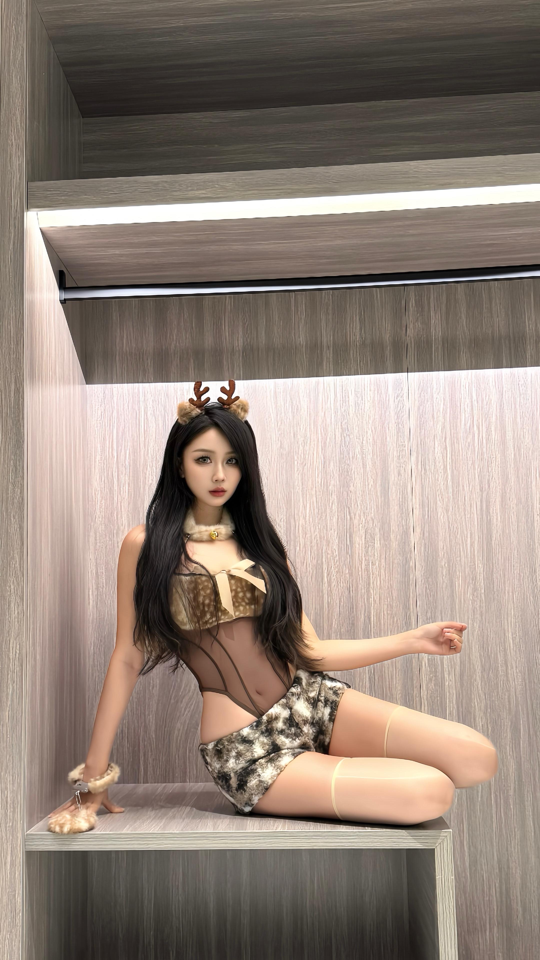 你的世界 有我一个就够了。今天是萌萌小麋鹿🦌