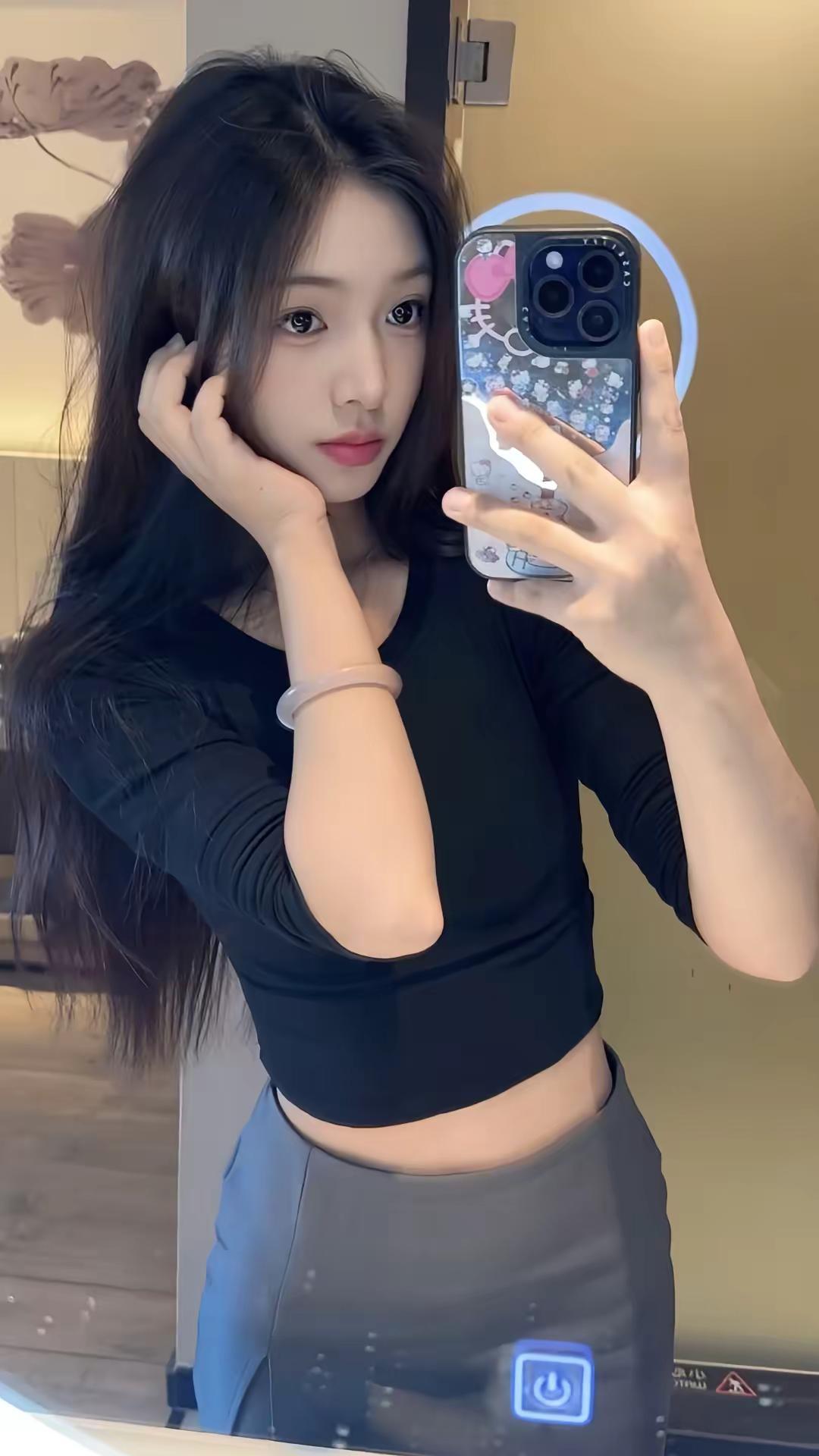 内向社恐腼腆文静小女生 豫姐