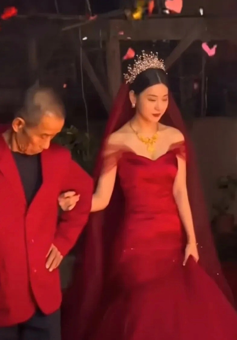 晚婚与早婚，后代都特别聪明，家族会人才辈出。欧阳家族中，欧阳洵到五代孙欧阳琮，平