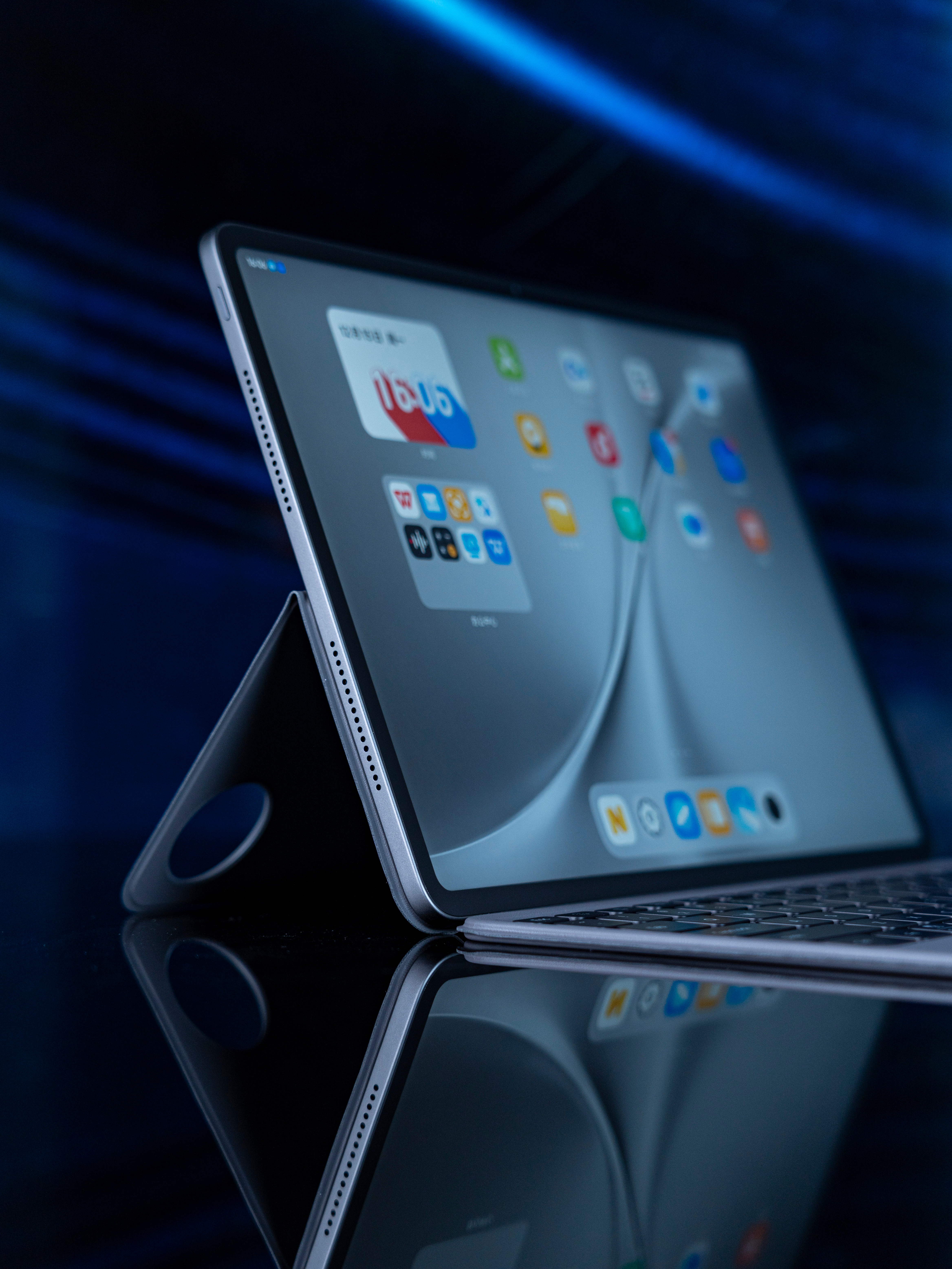 这次提前上手了蓝厂的新平板，简单拍了点图，跟大家聊聊这块新的3.1K护眼柔光屏。